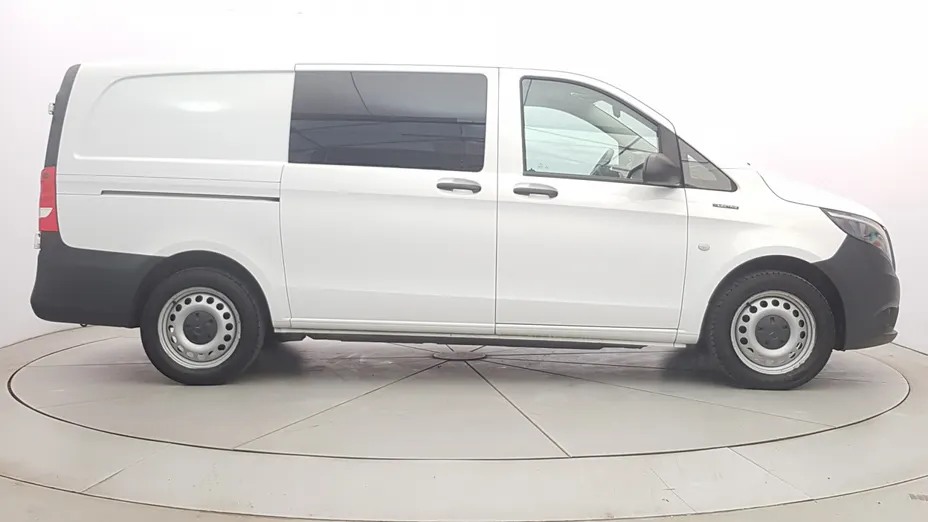 MERCEDES-BENZ Vito eVito 111 L2 447.603