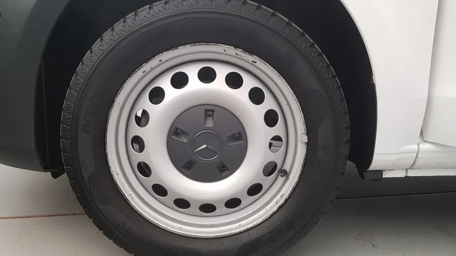 MERCEDES-BENZ Vito eVito 111 L2 447.603