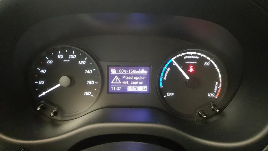 MERCEDES-BENZ Vito eVito 111 L2 447.603