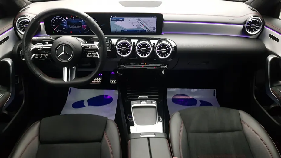 MERCEDES-BENZ CLA CLA 200 AMG Line 7G-DCT