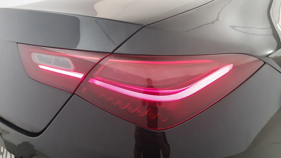 MERCEDES-BENZ CLA CLA 200 AMG Line 7G-DCT