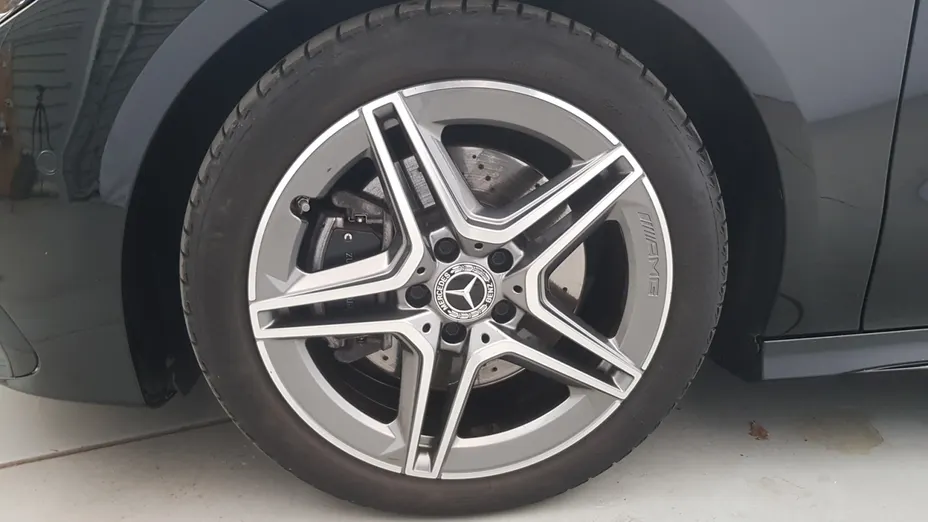 MERCEDES-BENZ CLA CLA 200 AMG Line 7G-DCT