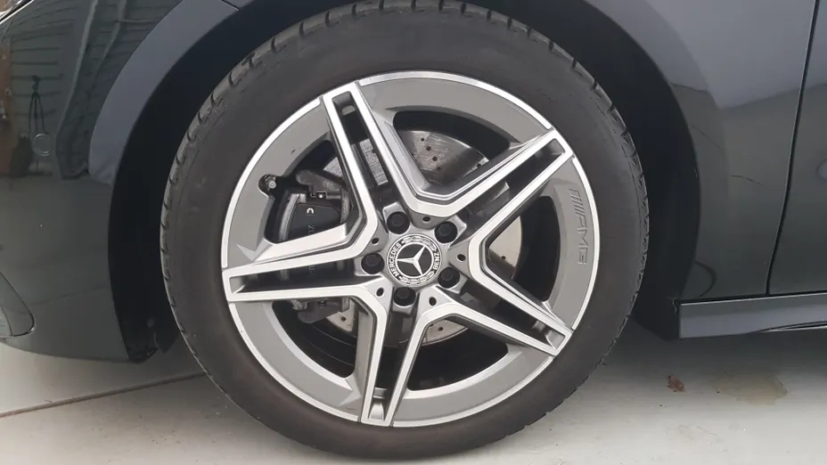 MERCEDES-BENZ CLA CLA 200 AMG Line 7G-DCT