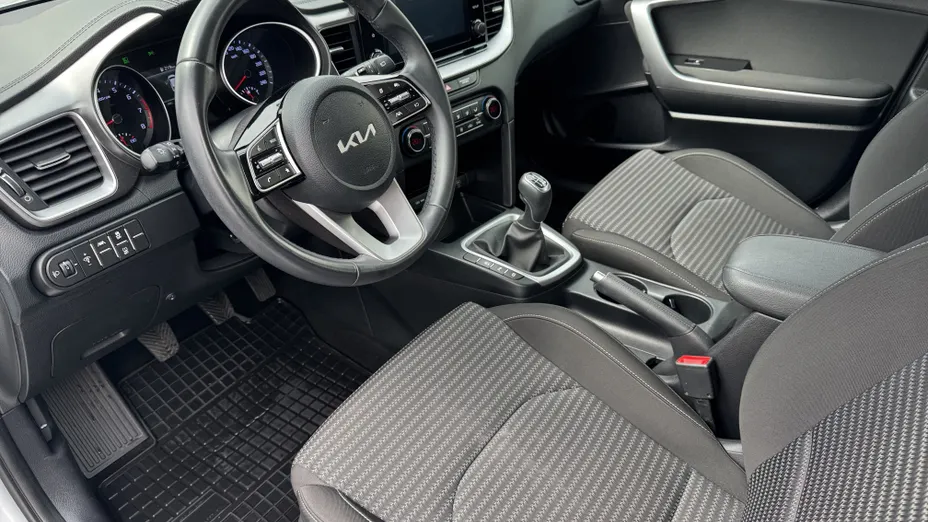KIA Cee'd Ceed 1.5 T-GDI M