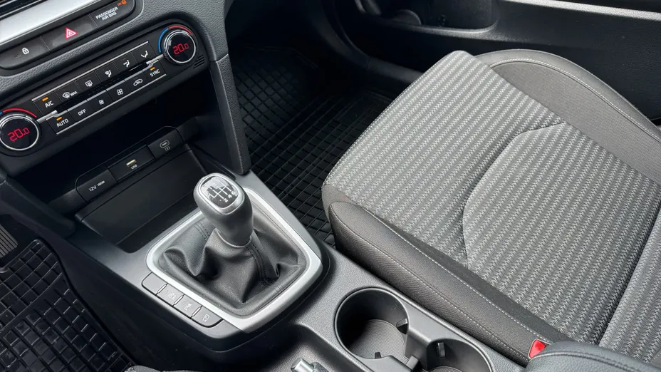 KIA Cee'd Ceed 1.5 T-GDI M