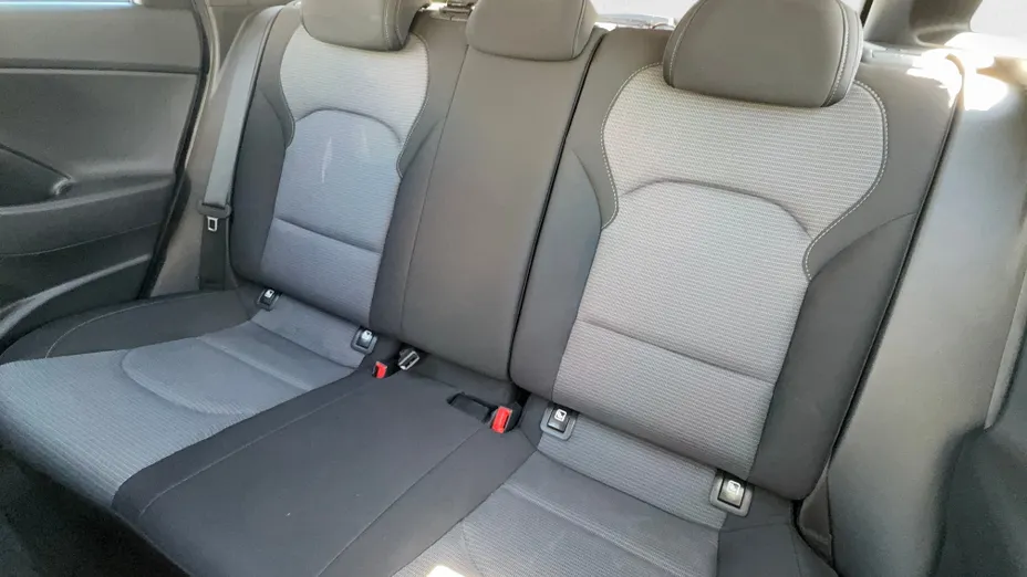 HYUNDAI i30 i30 1.0 T-GDI Modern