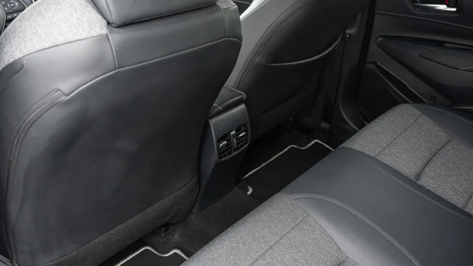TOYOTA Corolla Corolla 1.8 Hybrid Style