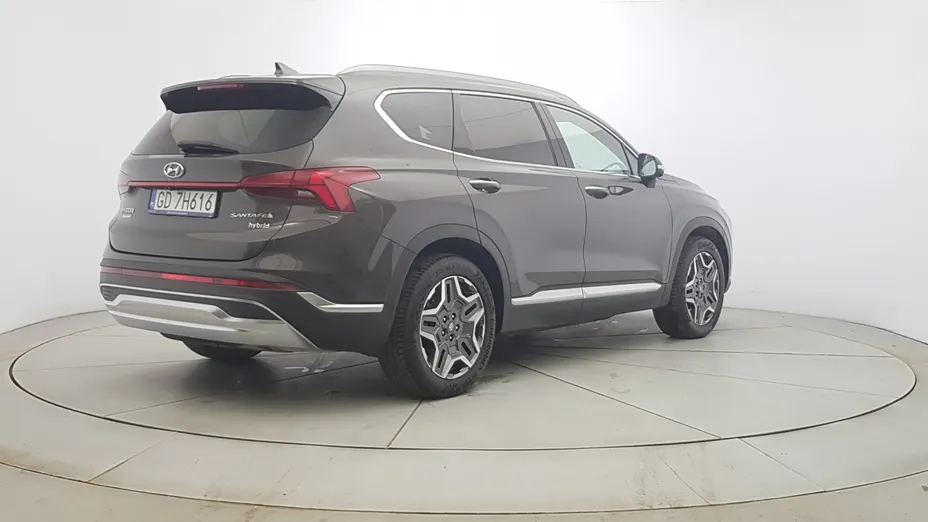 HYUNDAI Santa Fe Santa Fe 1.6 T-GDI HEV Platinum 4WD aut