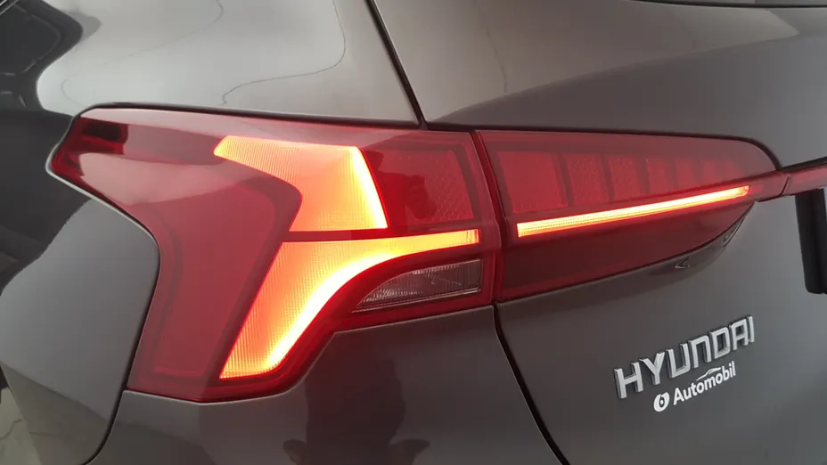 HYUNDAI Santa Fe Santa Fe 1.6 T-GDI HEV Platinum 4WD aut