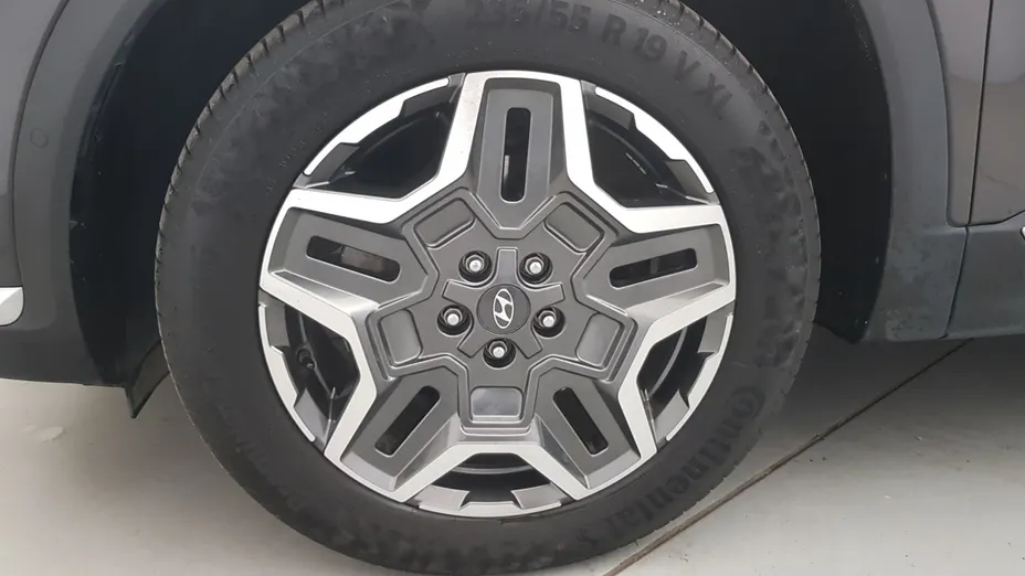 HYUNDAI Santa Fe Santa Fe 1.6 T-GDI HEV Platinum 4WD aut