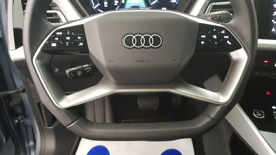 AUDI Q4 Q4 e-tron 40 77kWh Advanced