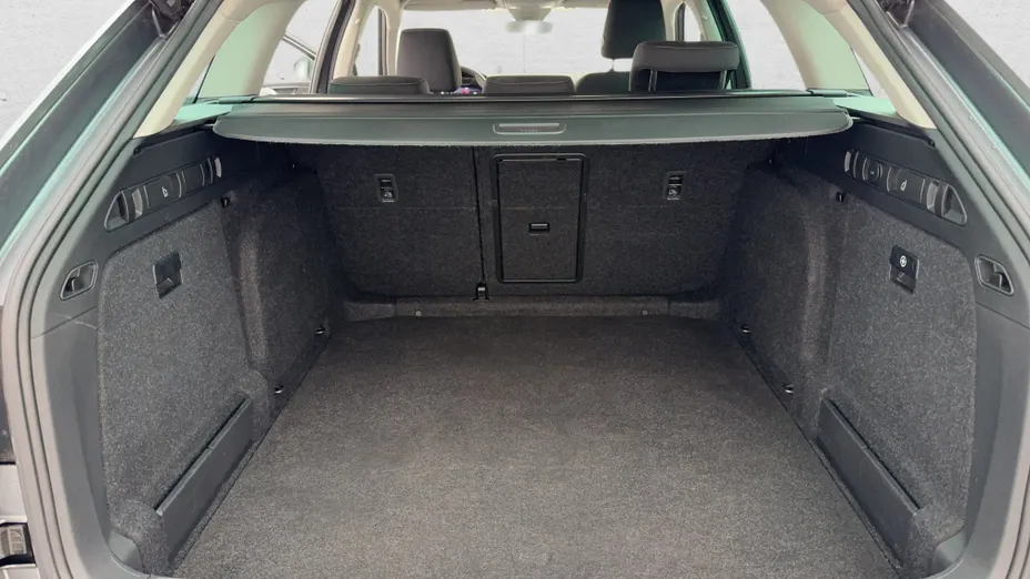 SKODA Superb Superb 2.0 TDI SCR Style DSG