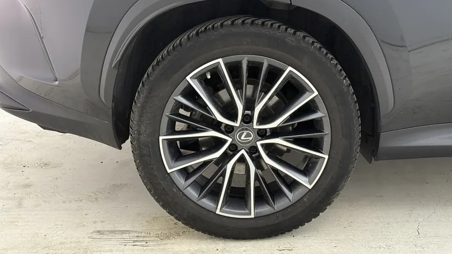 LEXUS NX NX 350h Omotenashi AWD