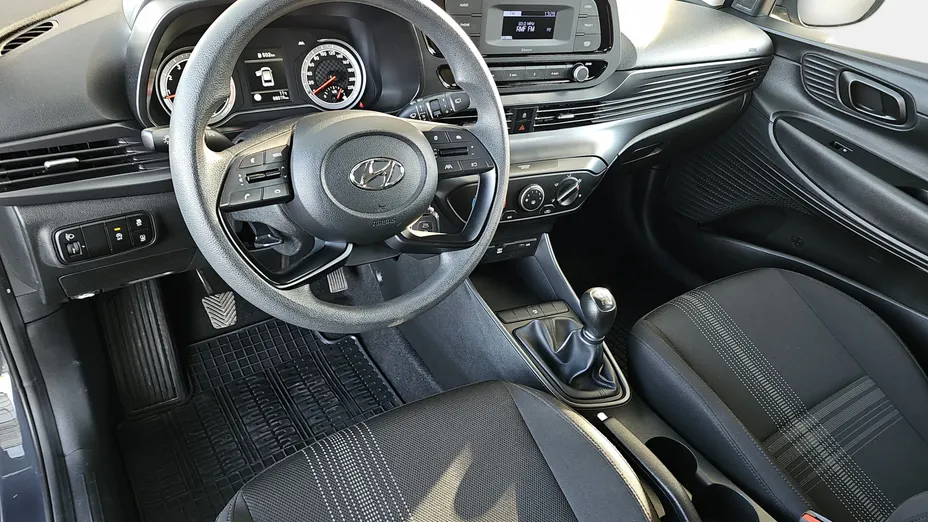 HYUNDAI i20 i20 1.2 Pure