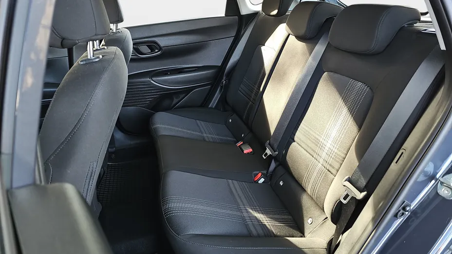 HYUNDAI i20 i20 1.2 Pure