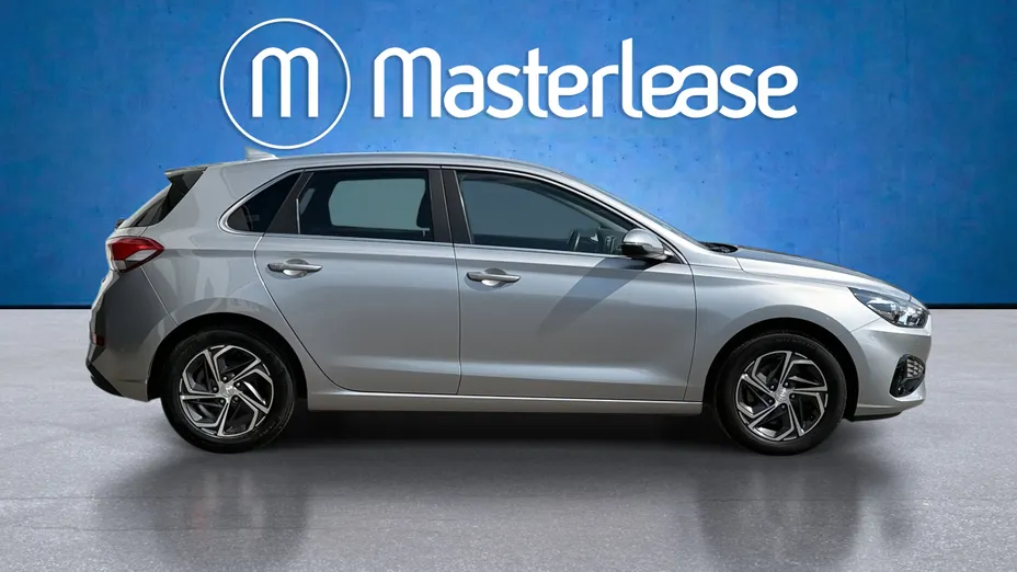 HYUNDAI i30 i30 1.5 DPI Smart