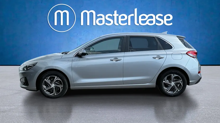 HYUNDAI i30 i30 1.5 DPI Smart