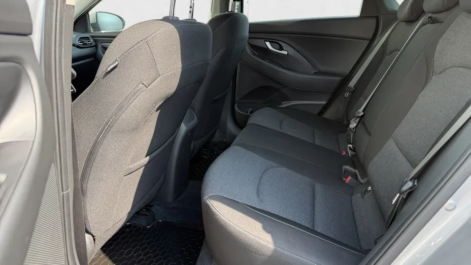 HYUNDAI i30 i30 1.5 DPI Smart