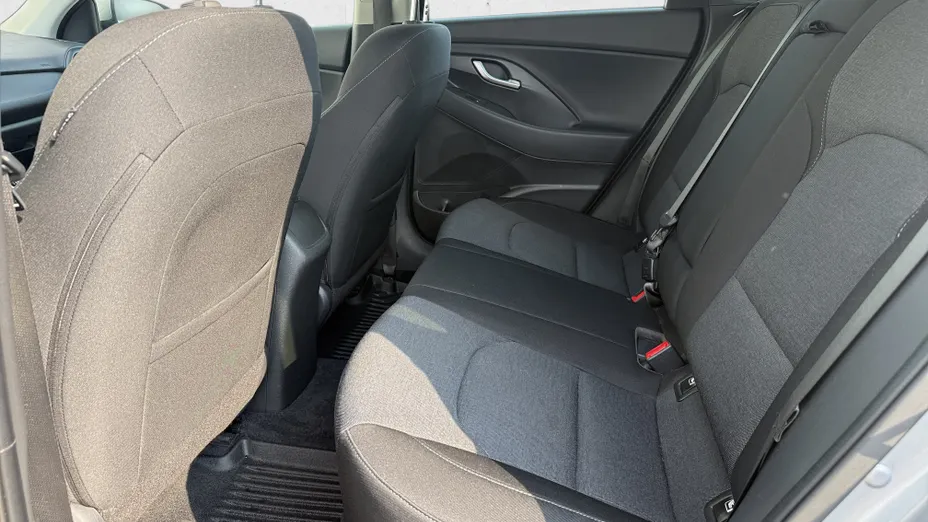 HYUNDAI i30 i30 1.5 DPI Smart