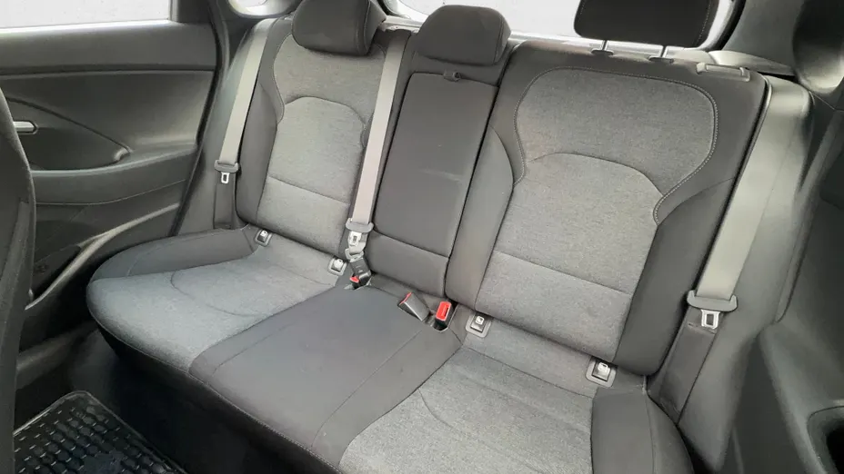 HYUNDAI i30 i30 1.5 DPI Smart