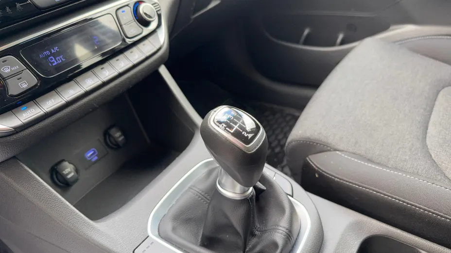 HYUNDAI i30 i30 1.5 DPI Smart