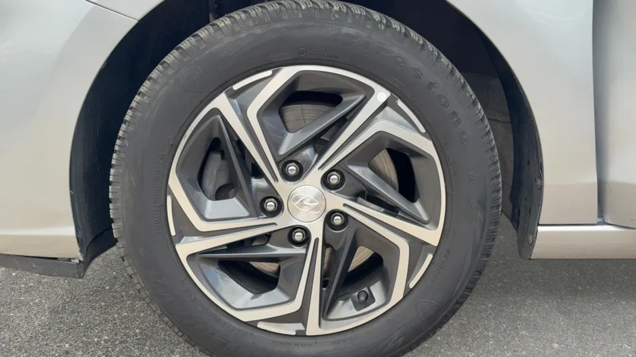 HYUNDAI i30 i30 1.5 DPI Smart