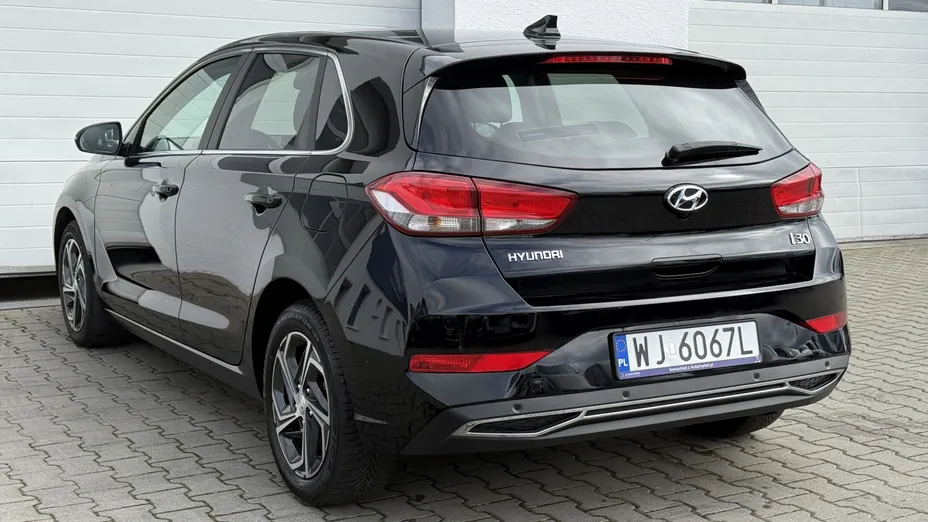 HYUNDAI i30 i30 1.0 T-GDI Smart