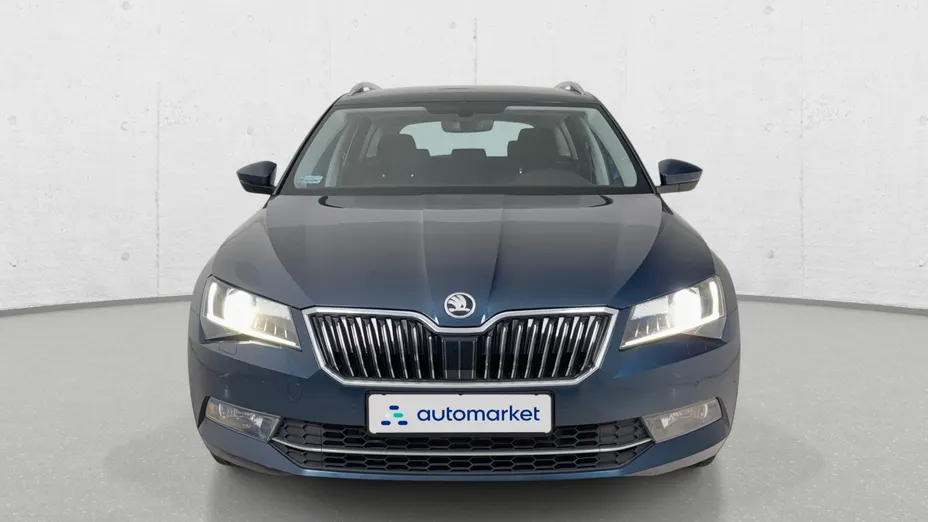 SKODA Superb Superb 2.0 TDI Ambition DSG