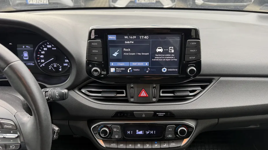 HYUNDAI i30 i30 1.0 T-GDI Smart