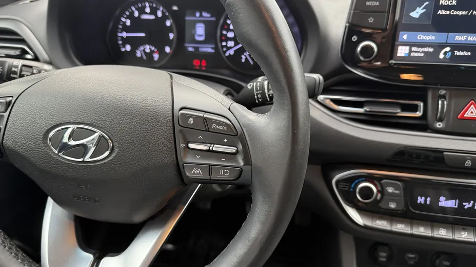 HYUNDAI i30 i30 1.0 T-GDI Smart