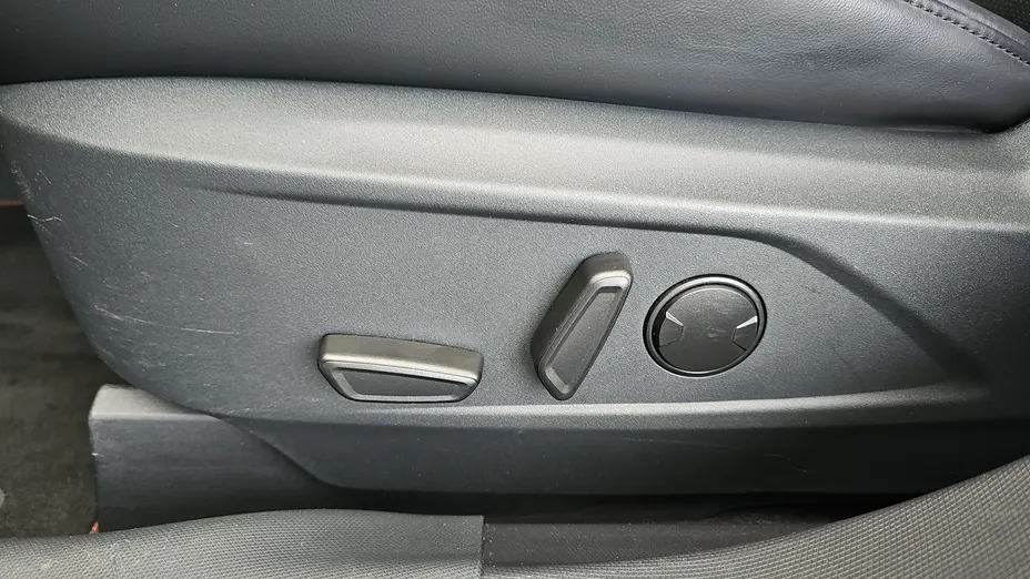 FORD Mustang Mach-E Mustang Mach-E 98kWh AWD