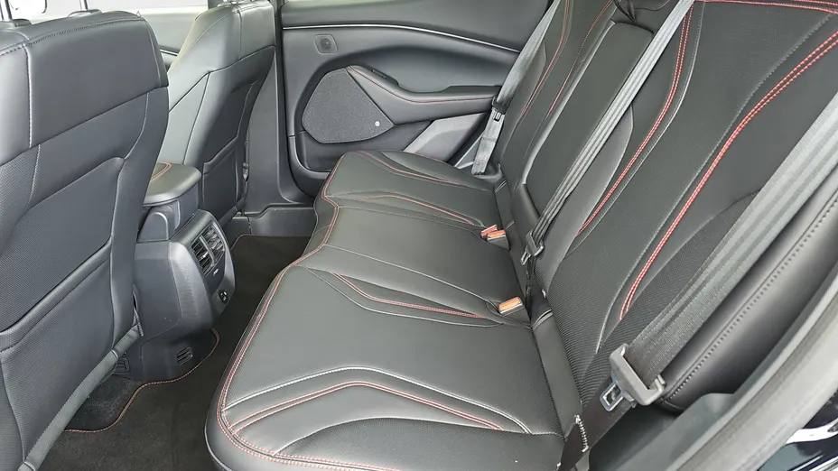 FORD Mustang Mach-E Mustang Mach-E 98kWh AWD