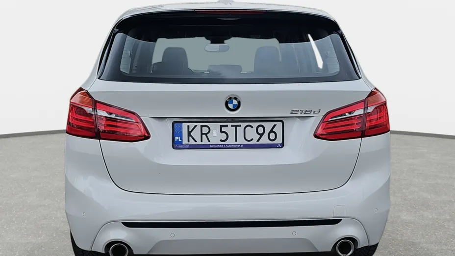 BMW Seria 2 218d Sport Line aut