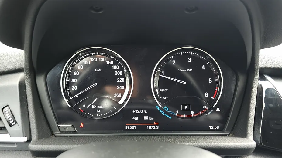 BMW Seria 2 218d Sport Line aut