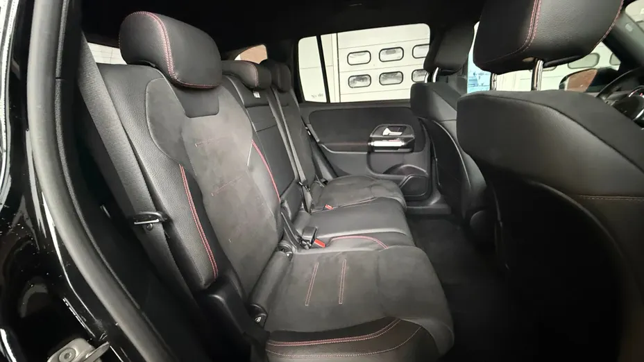 MERCEDES-BENZ GLB GLB 200 4-Matic AMG Line 8G-DCT