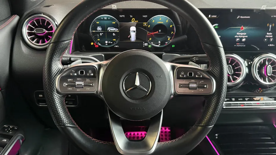 MERCEDES-BENZ GLB GLB 200 4-Matic AMG Line 8G-DCT