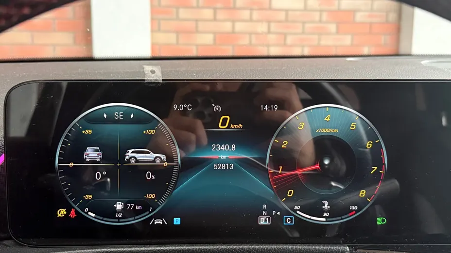 MERCEDES-BENZ GLB GLB 200 4-Matic AMG Line 8G-DCT