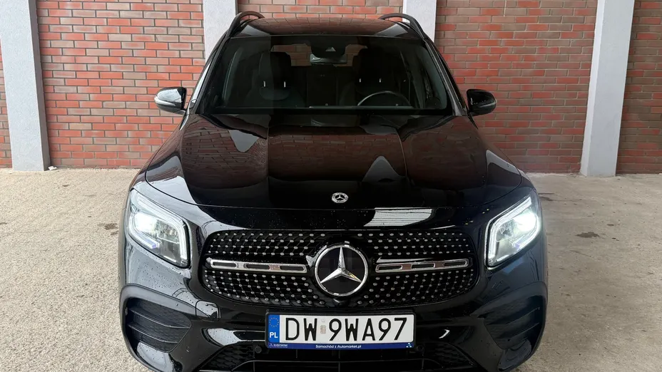 MERCEDES-BENZ GLB GLB 200 4-Matic AMG Line 8G-DCT