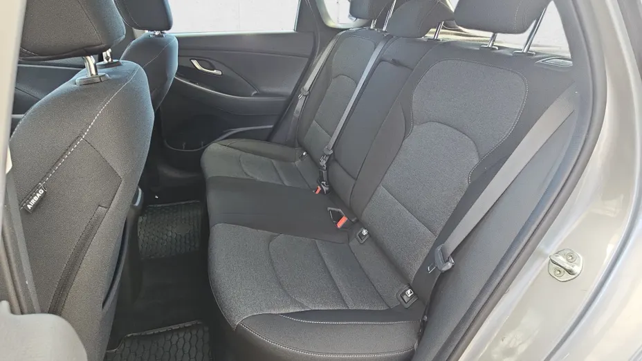 HYUNDAI i30 i30 1.5 DPI Smart