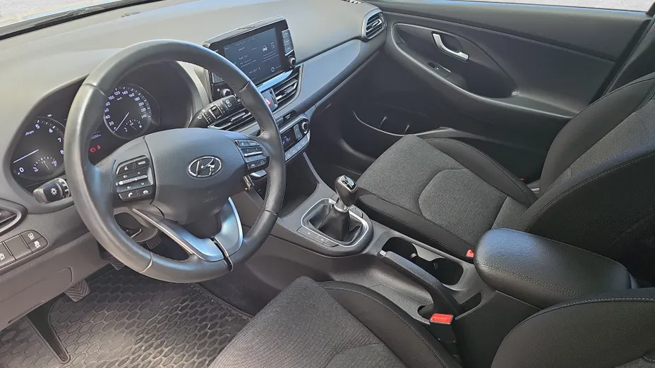 HYUNDAI i30 i30 1.5 DPI Smart