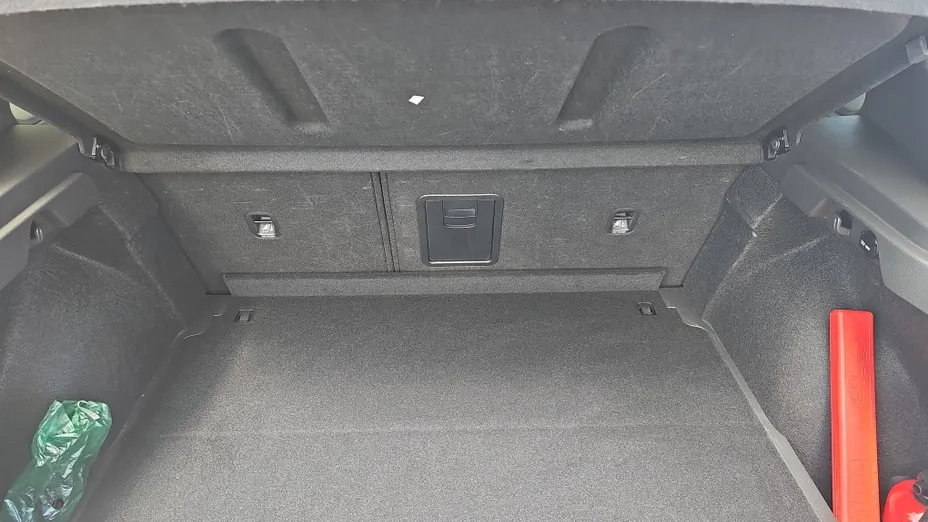 HYUNDAI i30 i30 1.5 DPI Smart