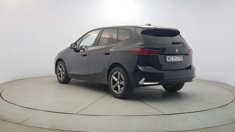 BMW Seria 2 218d aut