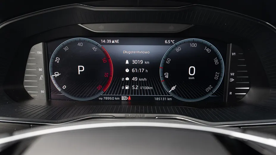 SKODA Superb Superb 2.0 TDI SCR Style DSG