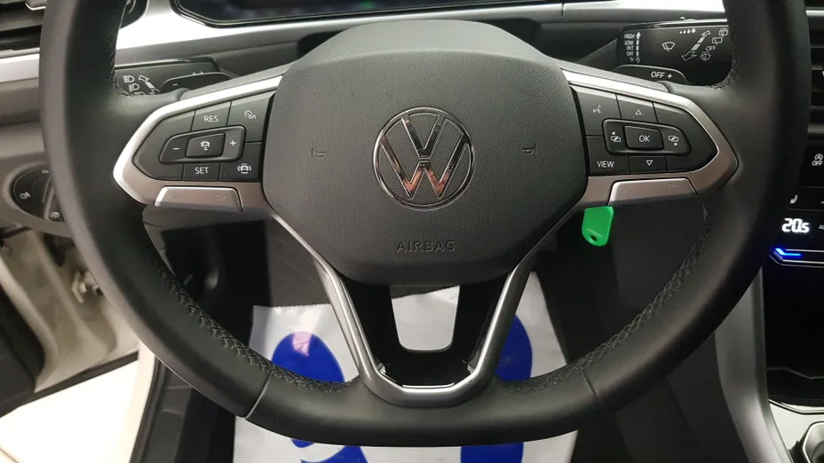 VOLKSWAGEN T-ROC T-ROC 1.5 TSI Life DSG