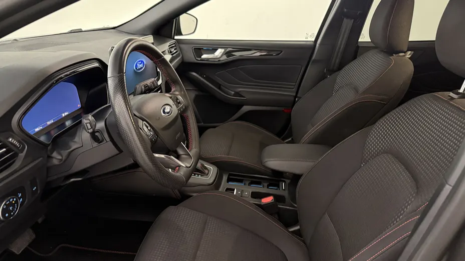 FORD Focus Focus 1.0 EcoBoost mHEV ST-Line X aut