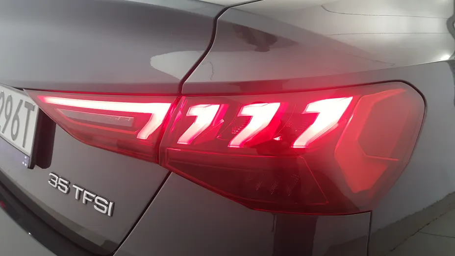 AUDI A3 A3 35 TFSI mHEV Advanced S tronic