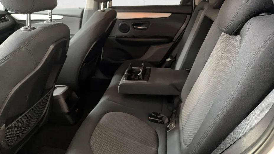 BMW Seria 2 218i GPF aut
