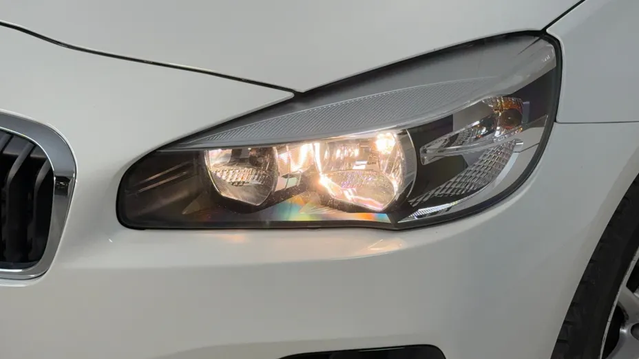 BMW Seria 2 218i GPF aut