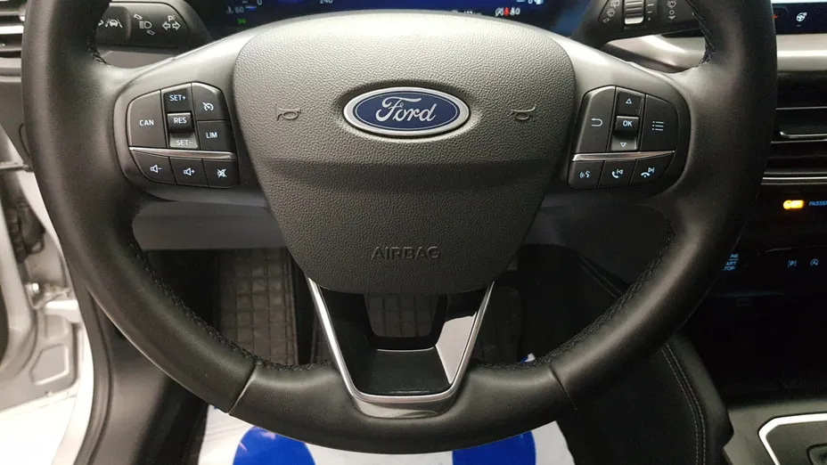 FORD Focus Focus 1.0 EcoBoost mHEV Titanium X aut