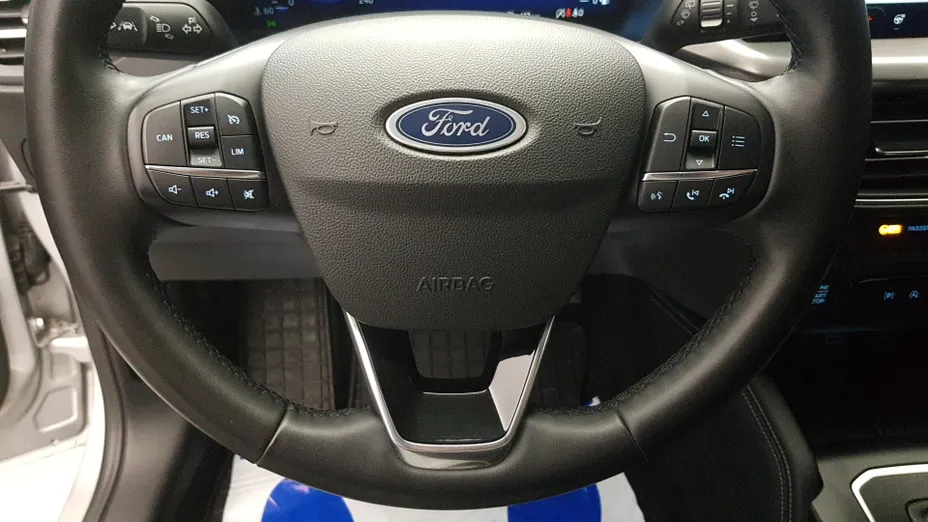 FORD Focus Focus 1.0 EcoBoost mHEV Titanium X aut